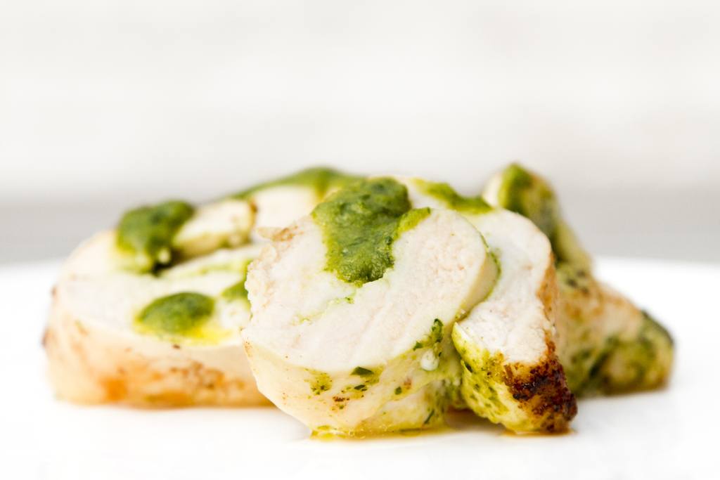 Kiprolletjes met pesto